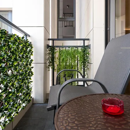 Aria Luxury